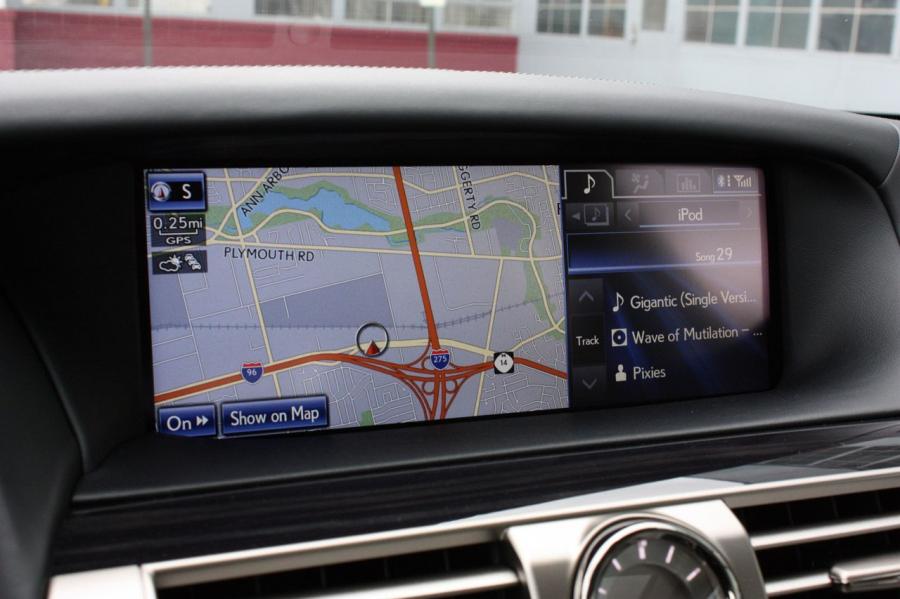  Lexus LS600h L 2013 года  (фото 9 из 45)
